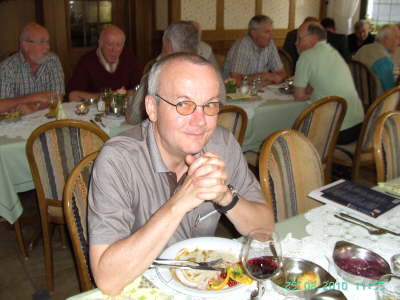 Mittwoch, 25.08.10. Treffen im "Heuser". 33 Kollegen waren anwesend.