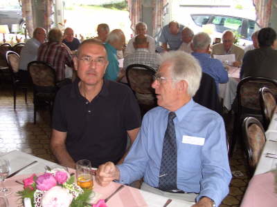 Mittwoch,03.06.09. 36 Kollegen trafen sich im H�ffer Hof.