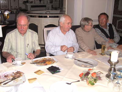 Donnerstag 29.10.09. Treffen im "Haus Pohle" mit Lotsi Hidveghe aus England.