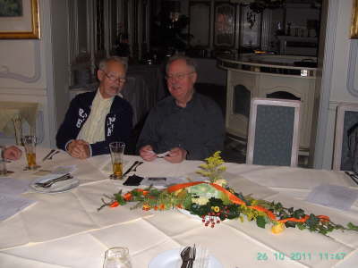 Mittwoch, 26.10.2011. 40 Kollegen trafen sich im"Haus Pohle".