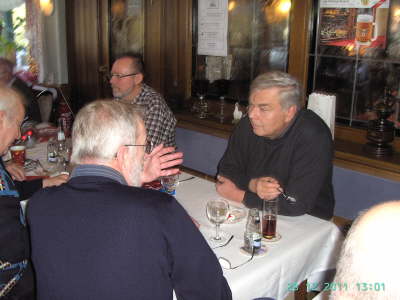 Mittwoch, 28.12.11. 32 Kollegen waren beim Treffen im H�ffer Hof