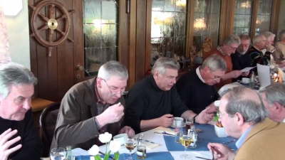 Mittwoch, 24.02.10. 49 Kollegen trafen sich im H�ffer Hof.