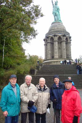 Mittwoch 14.10. - Montag 19.10.09. Herbstwanderung in und um Lemgo im Lipperland.