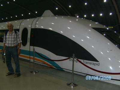 Sonntag, 03.08.08. Shanghai Transrapid
