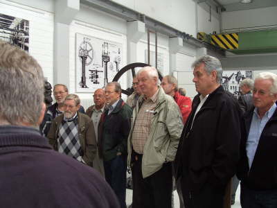 Mittwoch, 24.09.08. Werksbesichtigung der DEUTZ AG. 29 FEEPFK Kollegen nahmen daran teil. Anschliessend trafen wir uns ca. 14 Uhr zum Mittagessen in der Gasst�tte Bonerath