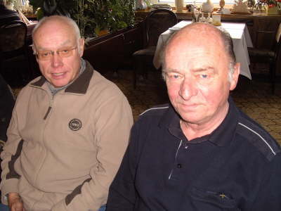 Mittwoch, 26.11.08. F�nfunddreizig Kollegen trafen sich im H�ffer Hof.