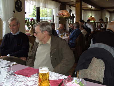 Mittwoch, 30.05.07. Treffen im Rest. Heuser.