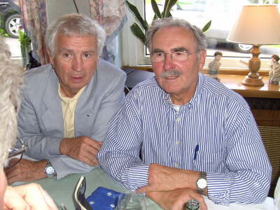 Mittwoch, 27.06.07. 44 Kollegen und 1 Kollegin trafen sich im "H�ffer Hof"