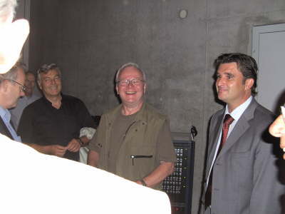 Dienstag, 7. August 2007. 28 Kollegen besuchten das Mercedes-Benz Museum in Bad Cannstadt.